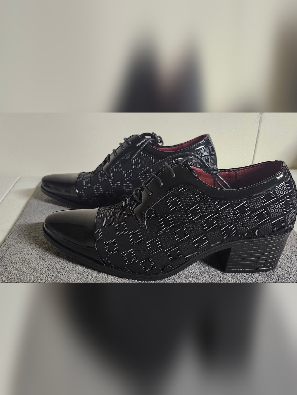 Men's Black Patterned Lace-Up Derby Dress Shoes